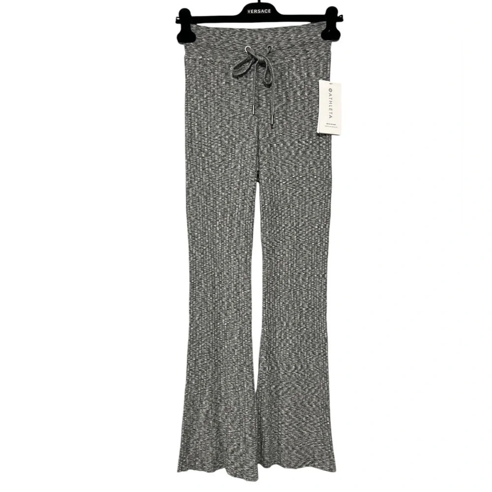 🆕 ATHLETA Revolve Ribbed Pants - Picture 2 of 12